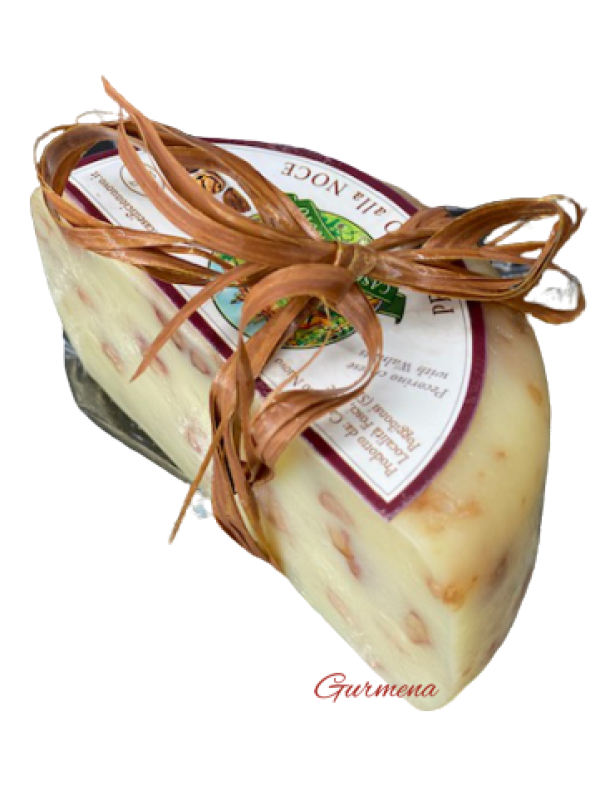 Pecorino sūris su graikiniais riešutais